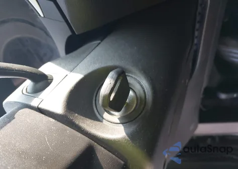 2015 Ford Fusion S z USA, uszkodzony, nr VIN 1FA6P0G70F5114820